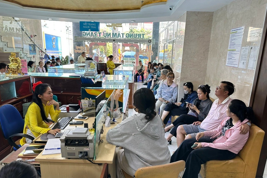 Giá vàng chiều hôm nay 5/5/2026: Giá vàng hôm nay 9999, nhẫn BTMC, BTMH, Phú Quý và vàng thế giới