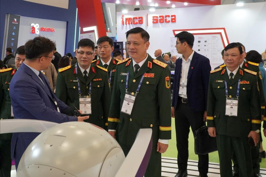 Việt Nam tham dự Triển lãm Quốc phòng và Hàng không Vũ trụ SAHA 2026 tại Thổ Nhĩ Kỳ