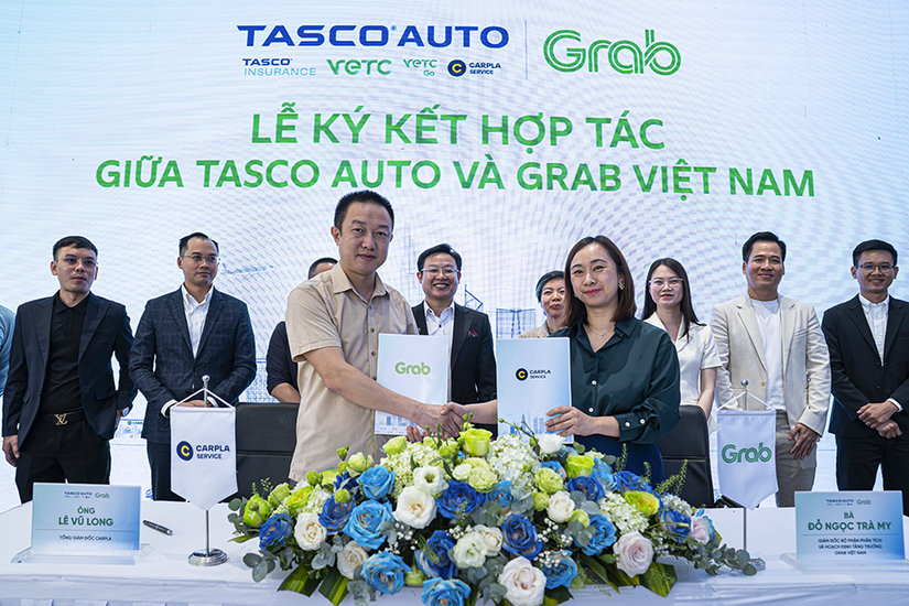 Tasco Auto và Grab Việt Nam hợp tác: Ưu đãi sạc và hỗ trợ tài xế đổi sang xe điện
