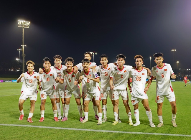U17 Việt Nam dẫn đầu bảng C: Chỉ cách tấm vé dự U17 World Cup đúng một trận thắng
