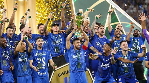 Al Hilal ngược dòng hạ Al Kholood 2-1: Bản lĩnh nhà vua và chức vô địch King's Cup kịch tính