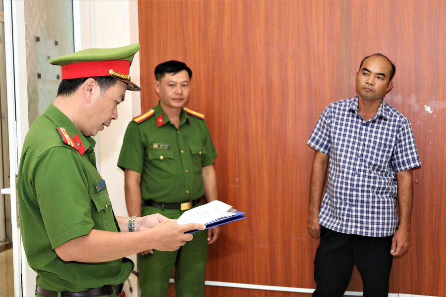 Khởi tố đối tượng giả danh sĩ quan Quân khu 7 để lừa đảo tại TP. Cần Thơ