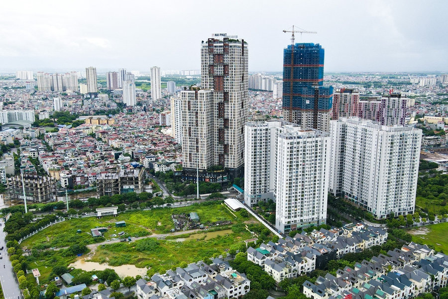 Doanh nghiệp bất động sản ồ ạt phát hành trái phiếu khi tín dụng ngân hàng bị siết chặt