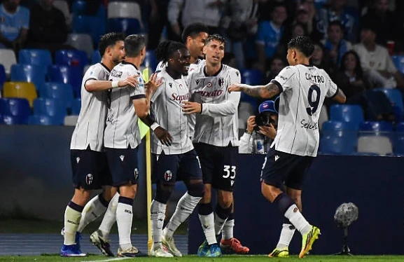 Napoli gục ngã trước Bologna sau màn rượt đuổi tỷ số kịch tính 2-3 tại Serie A