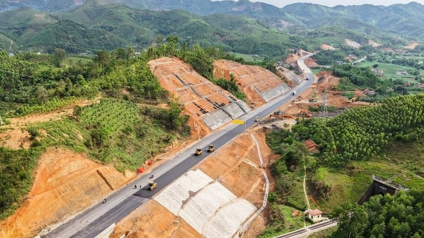 Tiến độ cao tốc Hữu Nghị - Chi Lăng và Đồng Đăng - Trà Lĩnh: Về đích năm 2026