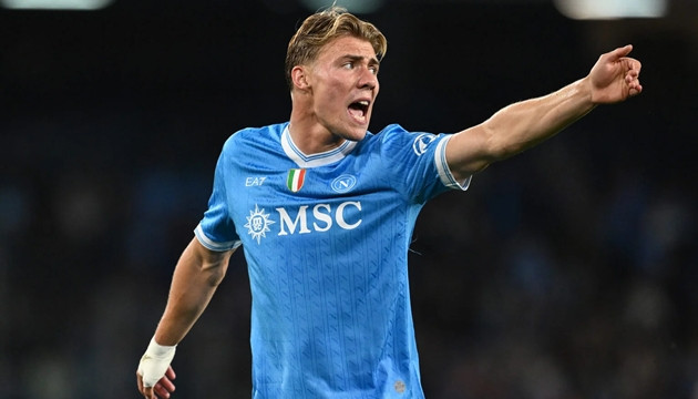 Napoli sảy chân trước Bologna: Man Utd lo lắng về thương vụ 38 triệu bảng của Hojlund