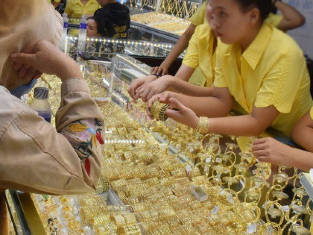 Cập nhật 08:30 sáng 13/05/2026: Giá vàng miếng, vàng nhẫn giảm gần 500.000 đồng