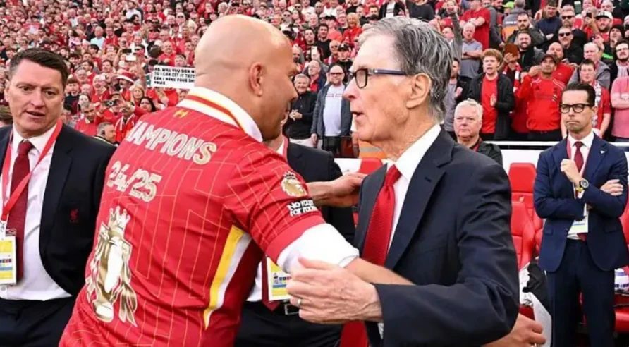 Arne Slot và Liverpool: Fenway Sports Group liệu có lặp lại sai lầm với Brendan Rodgers?