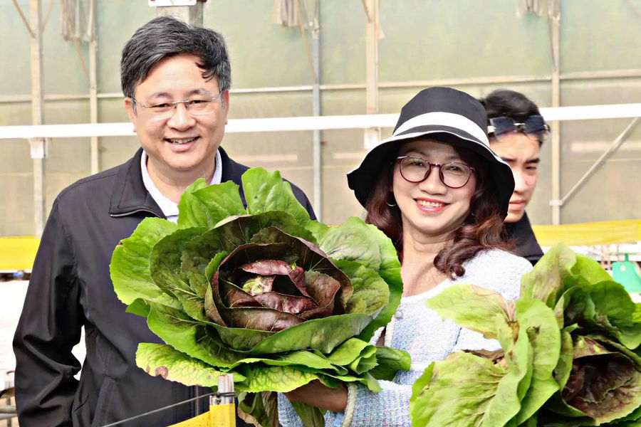 Đại học Quốc gia TP. Hồ Chí Minh khảo sát mô hình nông nghiệp công nghệ cao ở Lâm Đồng