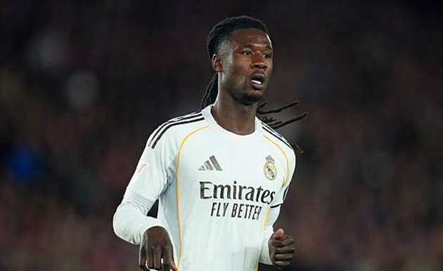Tottenham săn đón Eduardo Camavinga và Inter Milan chốt giá bán Denzel Dumfries