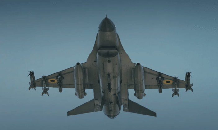 Tiêm kích Su-35 Nga bắn hạ F-16 Ukraine bằng tên lửa thế hệ mới R-77M