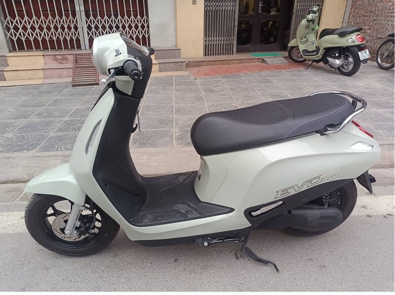 VinFast Evo Grand: Xe máy điện pin 262 km giảm giá sâu còn 19,9 triệu đồng