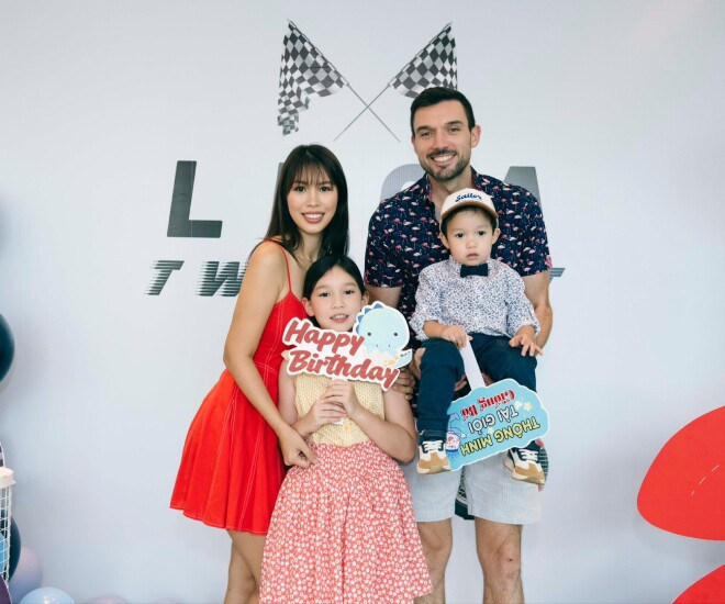 Hà Anh mừng sinh nhật 2 tuổi con trai Luca: Tiết lộ quý tử thừa hưởng gen nghệ thuật từ ông ngoại NSƯT