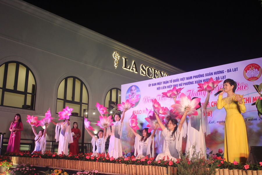 Đêm thơ nhạc “Tháng 5 nhớ Bác”