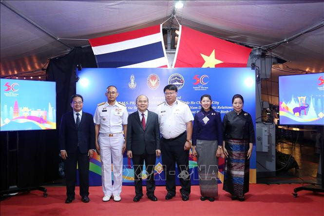 Nhiều hoạt động giao lưu hữu nghị Việt Nam - Thái Lan