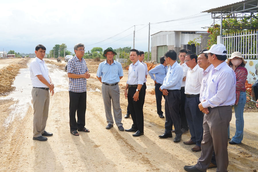 Quyết liệt tháo gỡ mặt bằng dự án giao thông trọng điểm tại Hàm Thuận