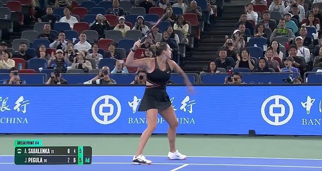 Aryna Sabalenka: Cơn thịnh nộ trên sân là 'chất xúc tác' cho ngôi số 1 thế giới
