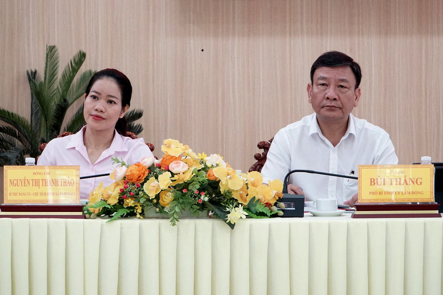 Phó Bí thư Tỉnh ủy Lâm Đồng Bùi Thắng tiếp xúc cử tri xã Đạ Tẻh 3