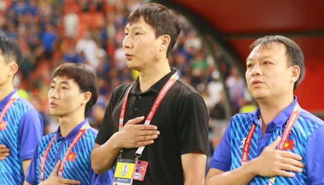 HLV Kim Sang-sik đối mặt thử thách từ lịch thi đấu AFF Cup và FIFA ASEAN Cup 2026