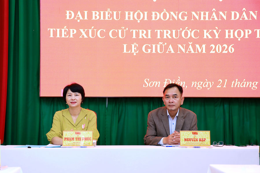 Phó Bí thư Tỉnh ủy, Chủ tịch Ủy ban MTTQ Việt Nam tỉnh Lâm Đồng Phạm Thị Phúc tiếp xúc cử tri xã Sơn Điền