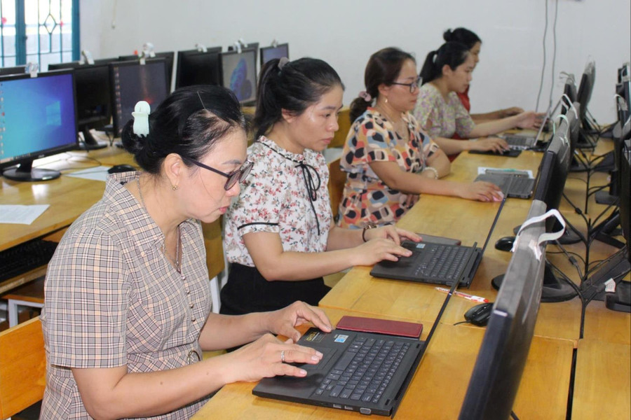 Đồng bộ học bạ số, thúc đẩy chuyển đổi số giáo dục