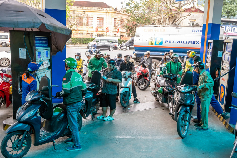 Bảng giá xăng dầu ngày 23/5/2026: Giá xăng dầu Petrolimex, PVOIL, Mipec, Thalexim