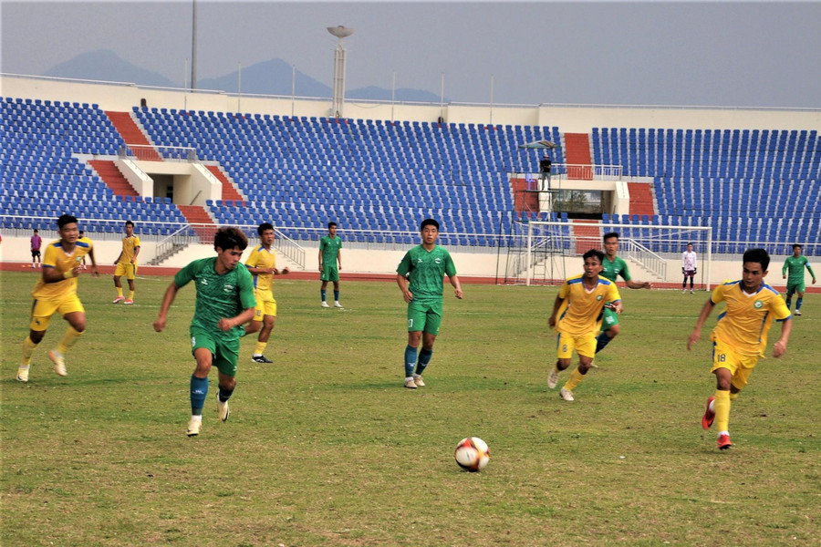 Lâm Đồng hoà 0-0 Trường Giang Gia Định lượt trận thứ 11 Giải hạng Nhì Quốc gia