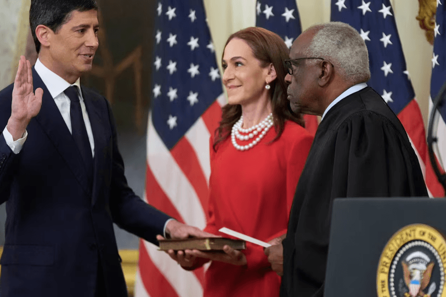 Ông Kevin Warsh chính thức nhậm chức Chủ tịch Fed và cam kết ưu tiên ổn định giá cả