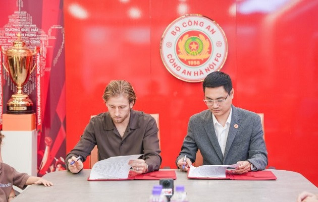 CAHN giữ chân Stefan Mauk và loạt biến động lớn của bóng đá Việt Nam ngày 23/5
