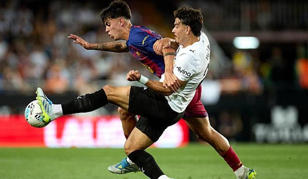 Barcelona phung phí cơ hội, thảm bại 1-3 trước Valencia tại vòng hạ màn La Liga