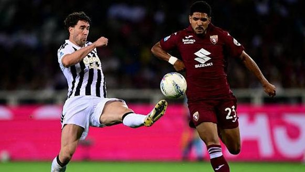 Juventus chia điểm Torino 2-2: "Lão bà" chính thức vắng bóng tại Champions League
