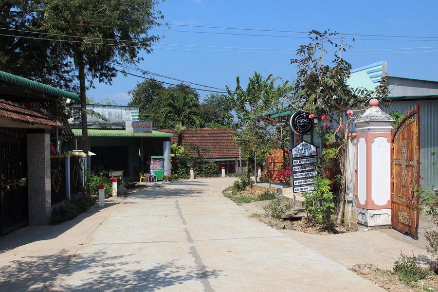 Ông Hoàng Minh Vẻn: “Cầu nối” của Ðảng với người dân Ðông Giang