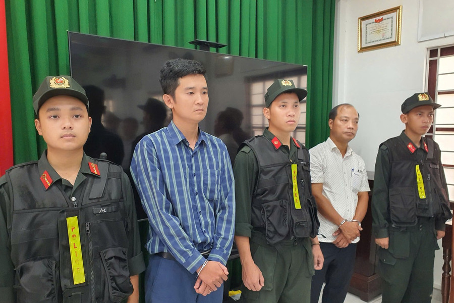 Khởi tố Giám đốc Ban Quản lý rừng phòng hộ Bắc Sông Hương và 7 đồng phạm tại TP Huế