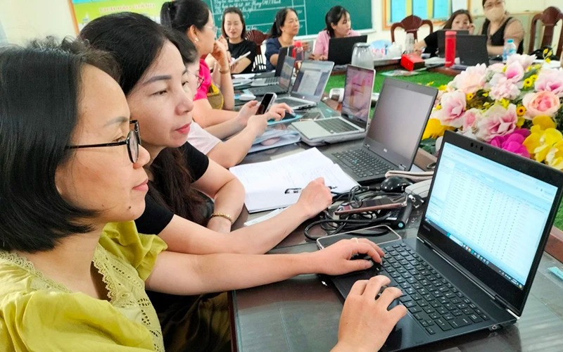 Đề xuất quy định về quản lí và sử dụng học bạ số trong các cơ sở giáo dục phổ thông, thường xuyên