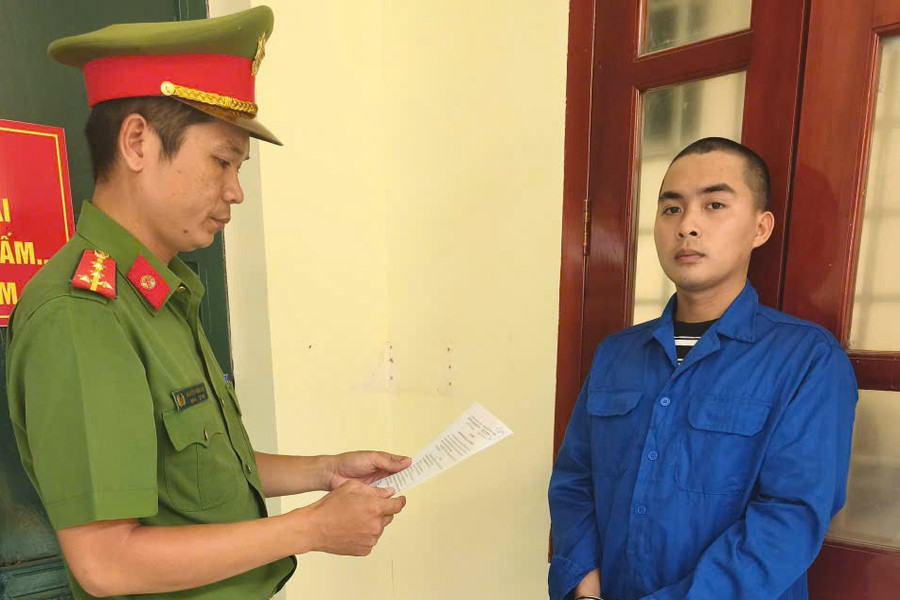 An Giang khởi tố đối tượng vận chuyển trái phép 1kg vàng qua biên giới