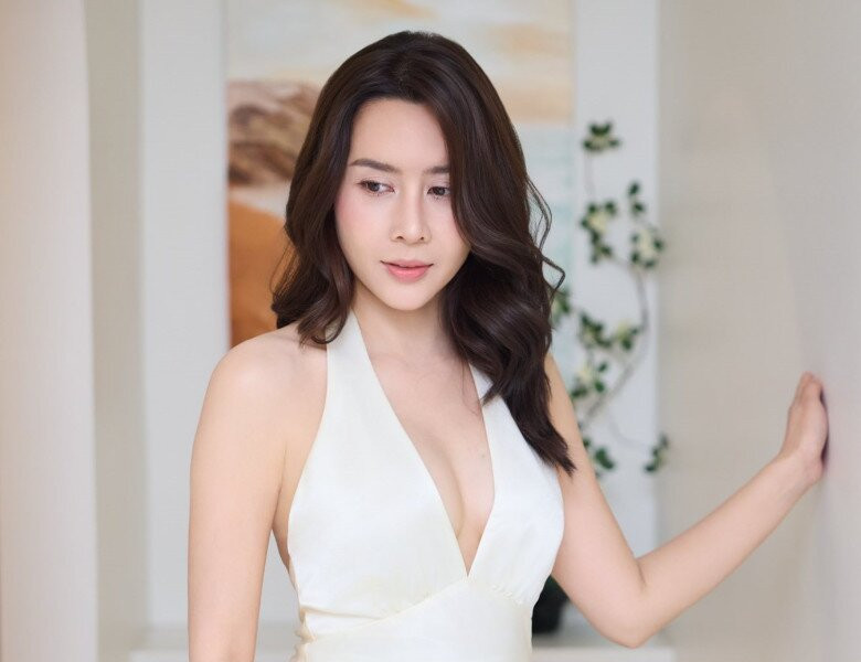 Ca sĩ Lưu Hương Giang tuổi 42: Nhan sắc thăng hoa và bản lĩnh sống tích cực hậu ly hôn