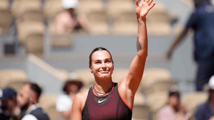 Aryna Sabalenka diện trang sức 2,7 tỷ đồng tại vòng 1 Roland Garros 2026