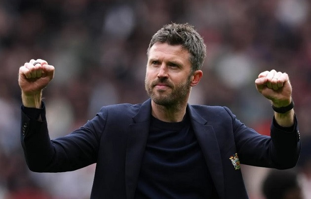 Manchester United nâng dự báo doanh thu kỷ lục nhờ hiệu ứng Carrick và kỷ luật từ INEOS