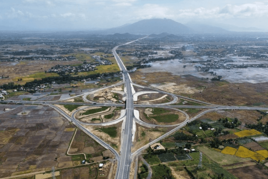 Thông xe 20km đầu tiên cao tốc Khánh Hòa - Buôn Ma Thuột từ ngày 28/5