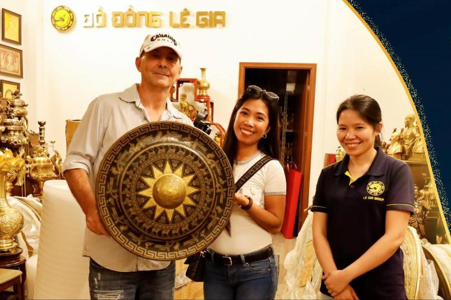 Lê Gia Group gợi ý 10 mẫu quà tặng sếp sang trọng và tinh tế