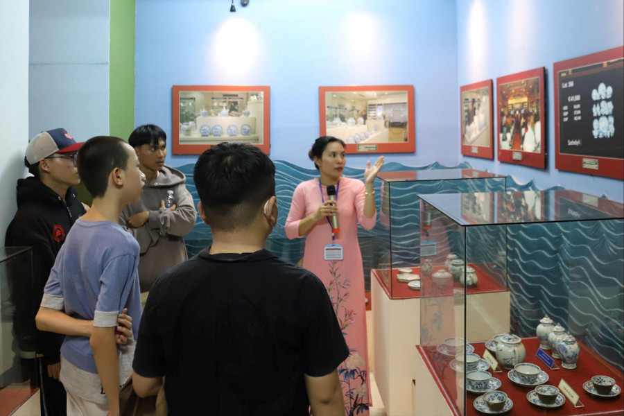 Tham quan cổ vật… từ đại dương