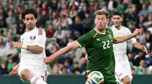 Ireland nhọc nhằn hạ Qatar 1-0 trong trận cầu rực lửa hai thẻ đỏ tại Aviva