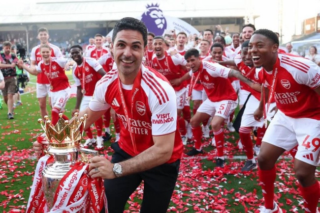 Arsenal biến nỗi đau Budapest thành bệ phóng cho kỷ nguyên thống trị mới