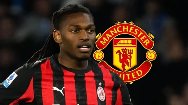 Manchester United 'săn' Rafael Leao: Canh bạc tấn công hay nỗi lo nơi hàng thủ Quỷ đỏ?