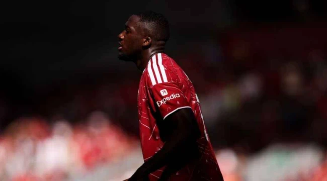 Liverpool và nghịch lý chuyển nhượng: Tại sao giới chủ FSG sẵn sàng mất trắng dàn trụ cột