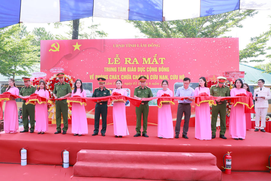 Lâm Đồng thành lập trung tâm giáo dục cộng đồng về phòng cháy, cứu hộ