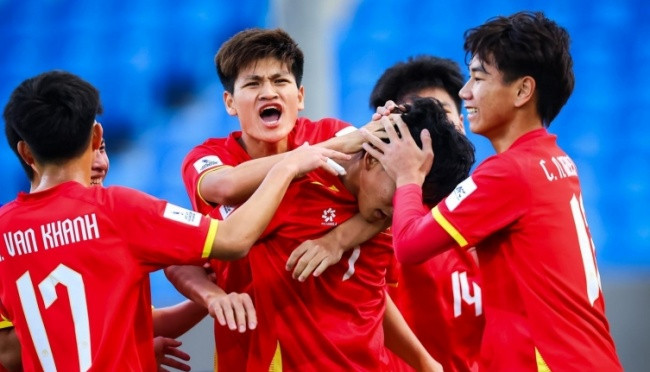 U19 Việt Nam đại thắng Timor Leste: Hat-trick của Công Hậu gây sốt khu vực
