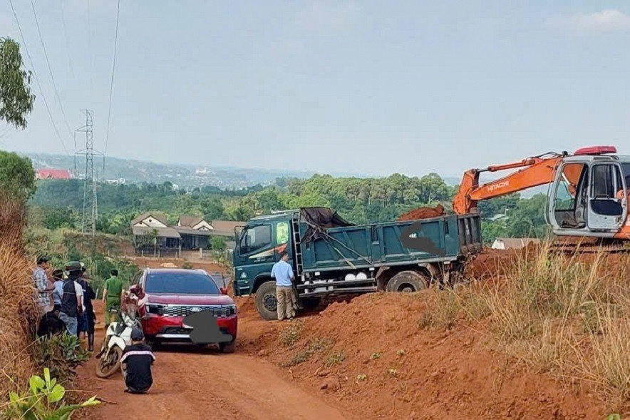 Bám sát địa bàn để bảo vệ tài nguyên khoáng sản