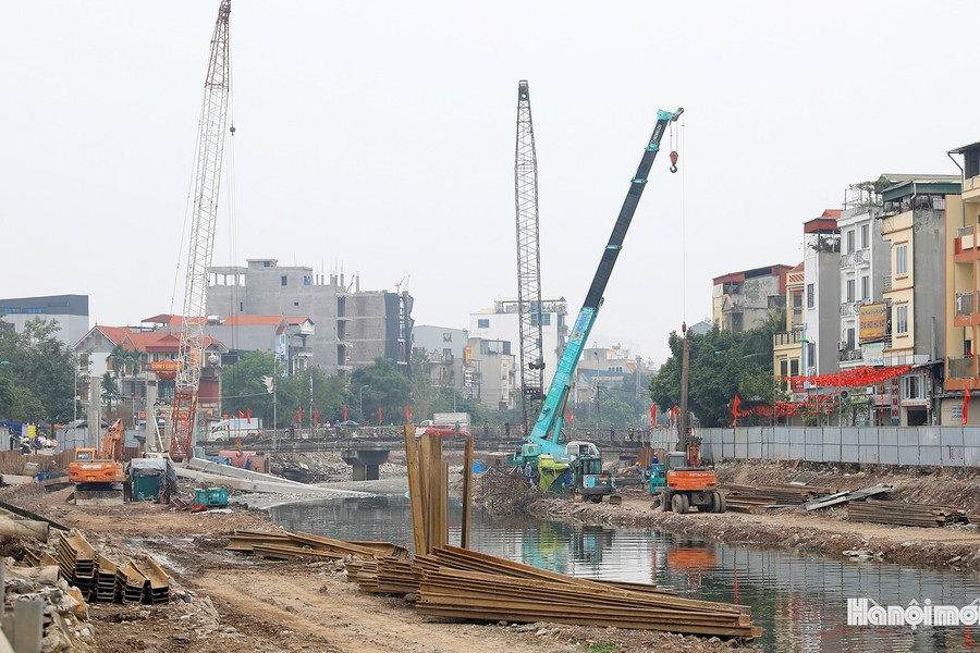 Hà Nội áp dụng cơ chế đầu tư khẩn cấp cho 5 nhóm dự án hạ tầng trọng điểm