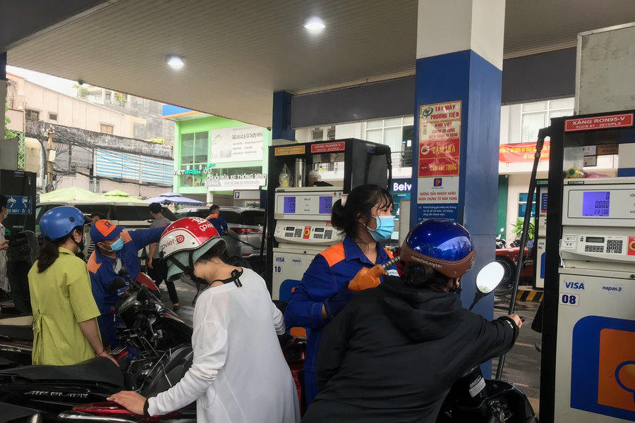 Cập nhật giá xăng dầu hôm nay chiều 4/6/2026: Giá xăng giảm hơn 1.400 đ/lít